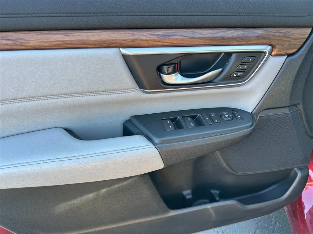 used 2022 Honda CR-V car, priced at $29,111