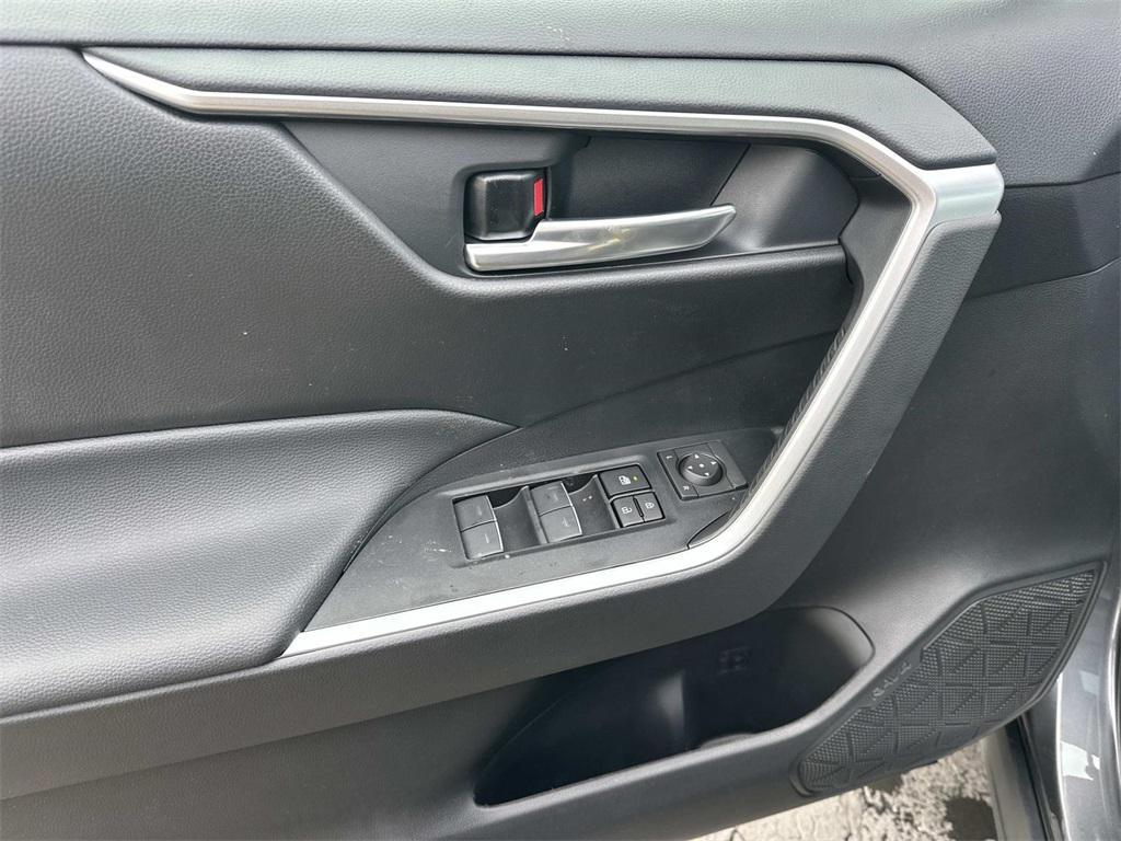 new 2025 Toyota RAV4 car, priced at $36,978