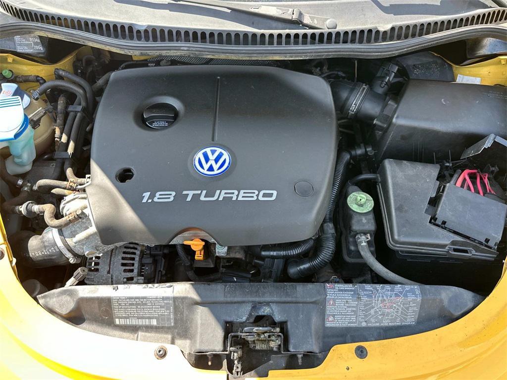 used 2000 Volkswagen New Beetle car, priced at $6,500