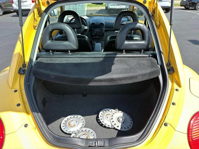 used 2000 Volkswagen New Beetle car, priced at $7,500