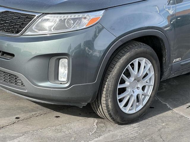 used 2014 Kia Sorento car, priced at $8,611