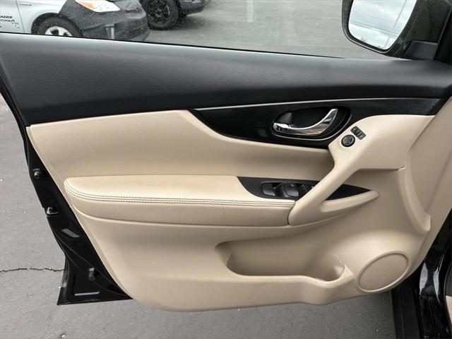 used 2014 Nissan Rogue car, priced at $12,869