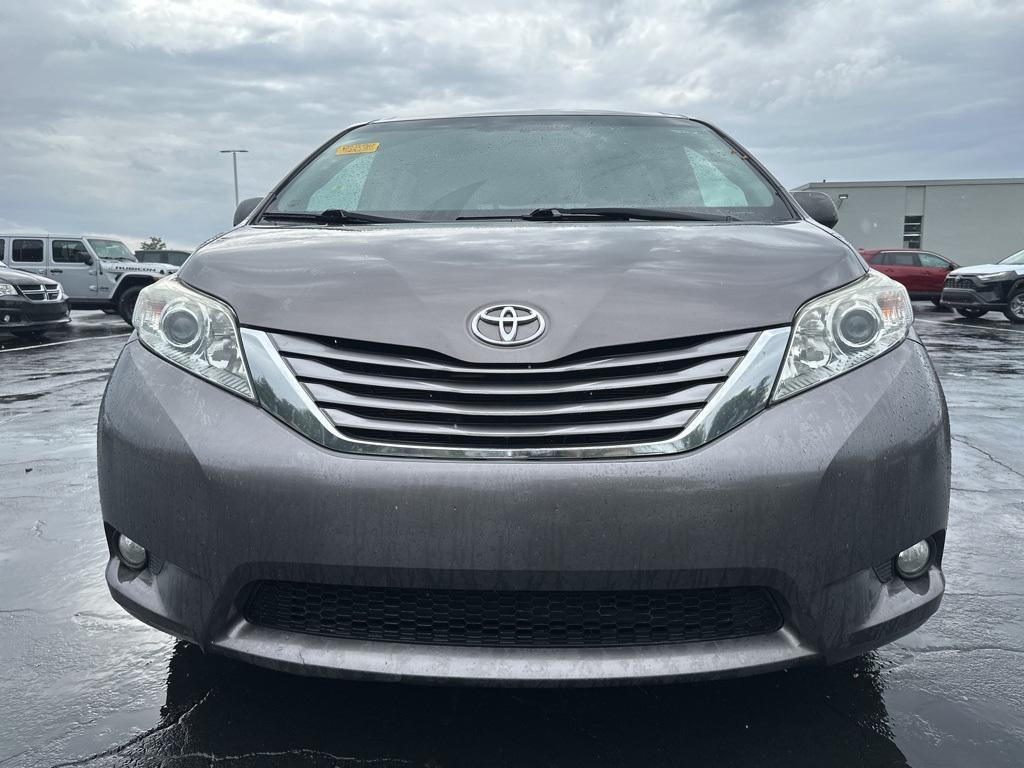 used 2016 Toyota Sienna car, priced at $13,995