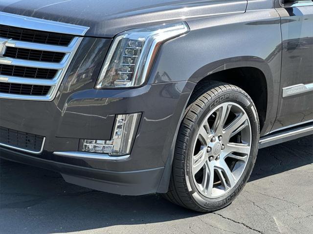 used 2016 Cadillac Escalade ESV car, priced at $19,999