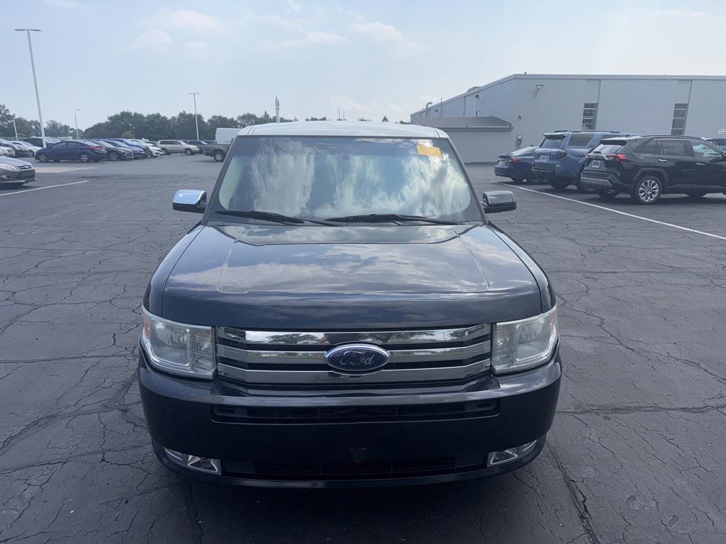 used 2009 Ford Flex car, priced at $3,995