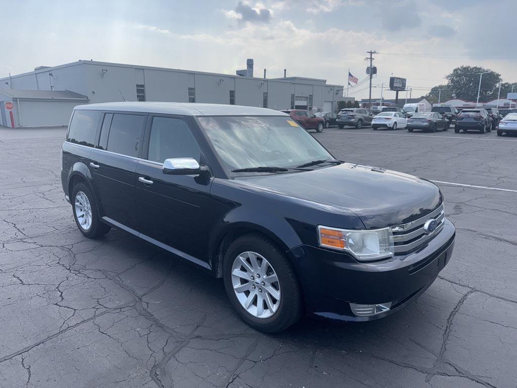 used 2009 Ford Flex car, priced at $3,995