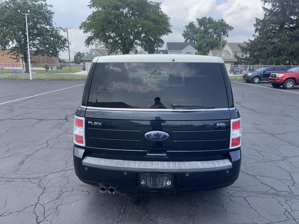 used 2009 Ford Flex car, priced at $3,995