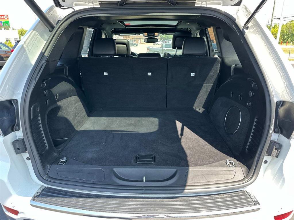 used 2021 Jeep Grand Cherokee car, priced at $19,777