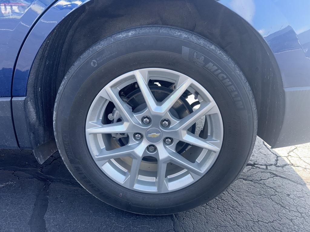 used 2022 Chevrolet Equinox car, priced at $19,000