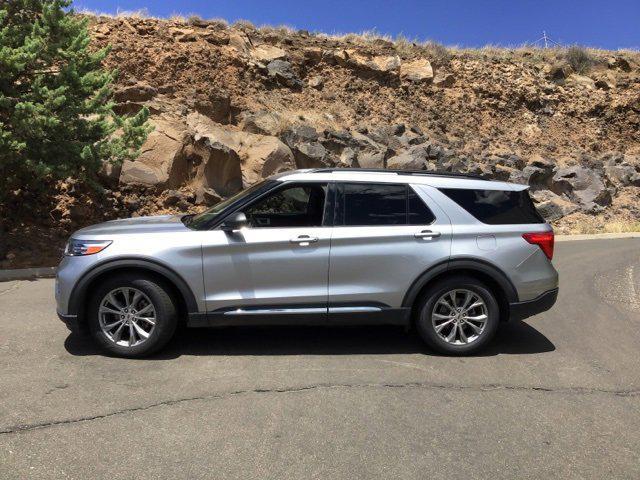 used 2022 Ford Explorer car, priced at $28,000