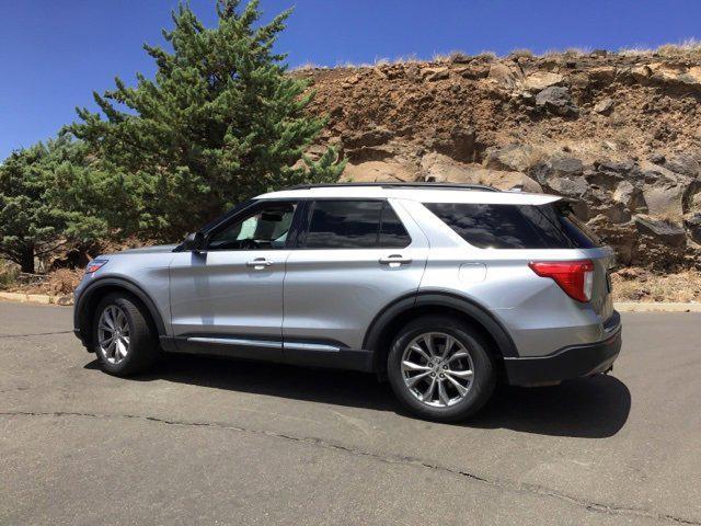 used 2022 Ford Explorer car, priced at $28,000