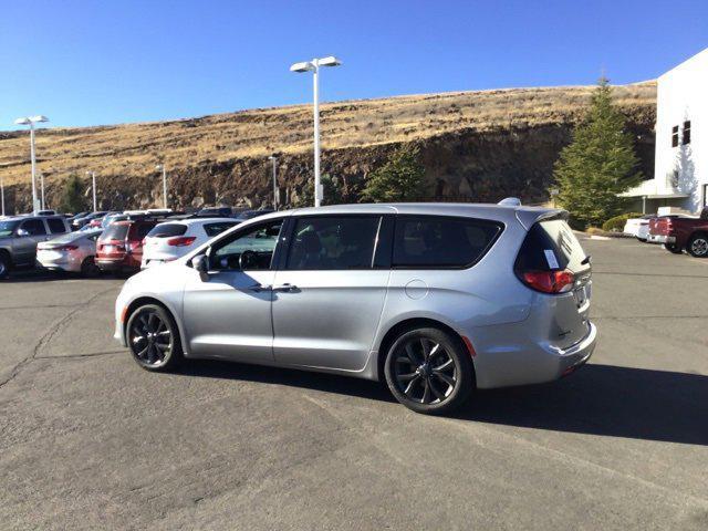 used 2019 Chrysler Pacifica car, priced at $19,446