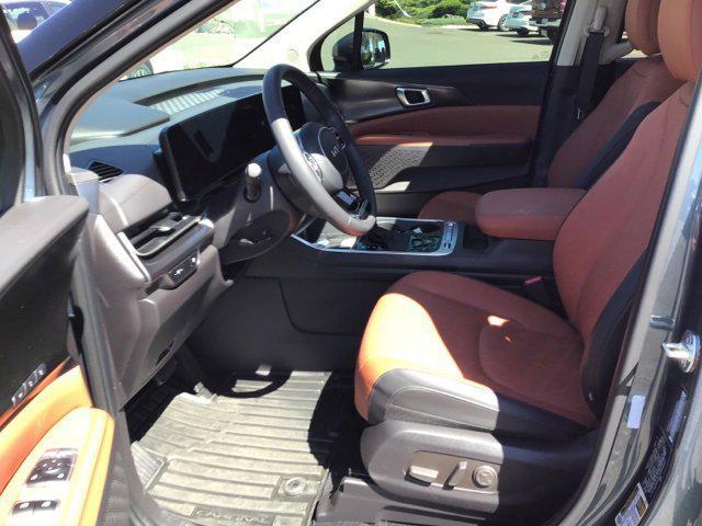used 2025 Kia Carnival car, priced at $49,033