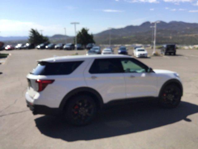 used 2022 Ford Explorer car, priced at $40,000