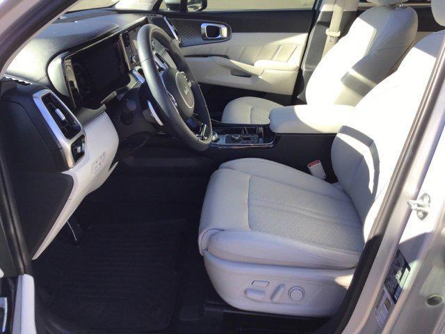 used 2023 Kia Sorento Plug-In Hybrid car, priced at $41,033