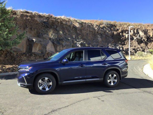 used 2023 Honda Pilot car, priced at $38,000
