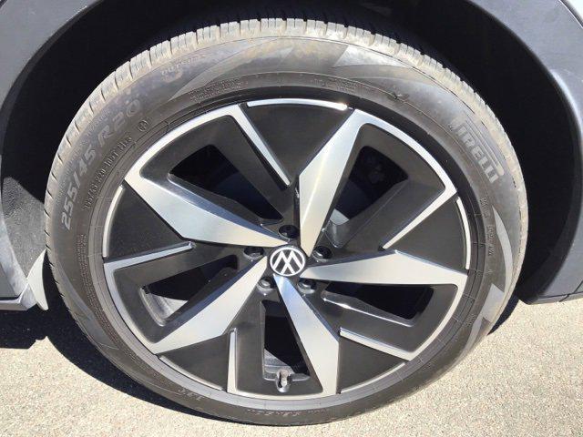 used 2023 Volkswagen ID.4 car, priced at $27,033