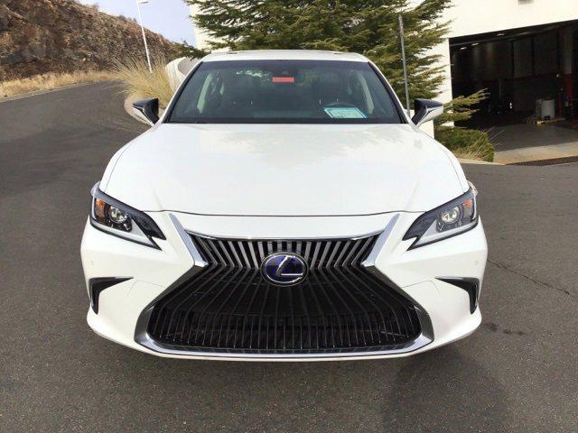 used 2019 Lexus ES 300h car, priced at $32,771