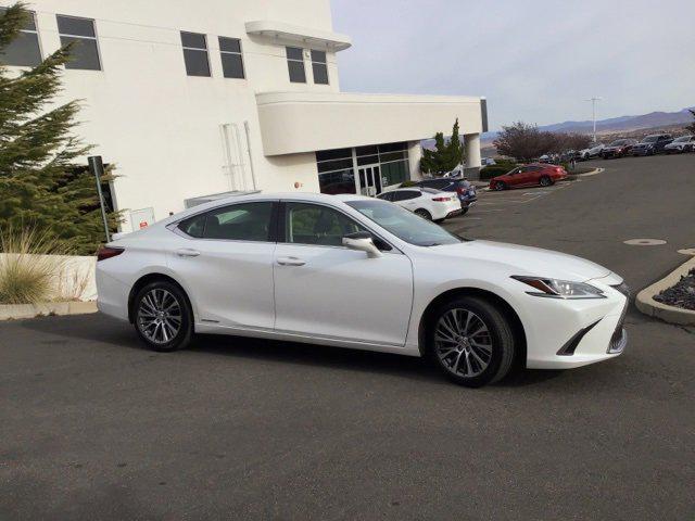 used 2019 Lexus ES 300h car, priced at $32,771