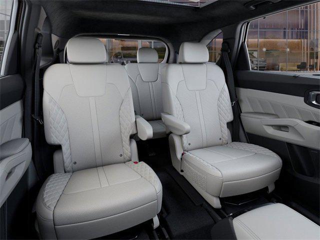 new 2025 Kia Sorento Hybrid car, priced at $45,890