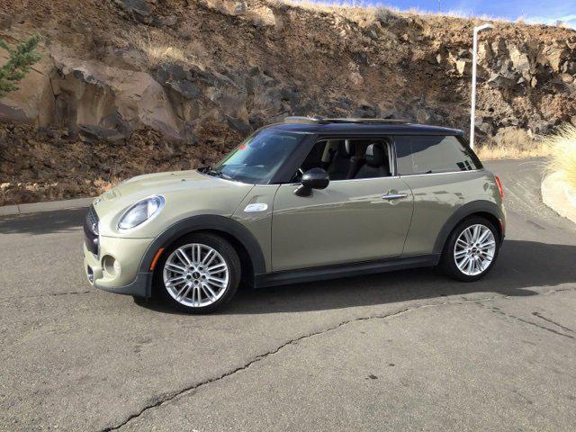 used 2019 MINI Hardtop car, priced at $18,798