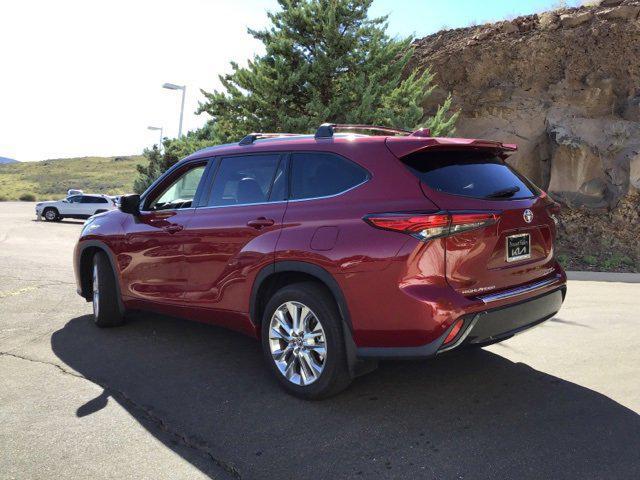 used 2023 Toyota Highlander car, priced at $46,000
