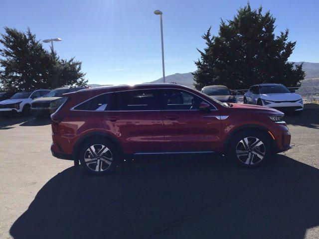 used 2023 Kia Sorento Hybrid car, priced at $34,033