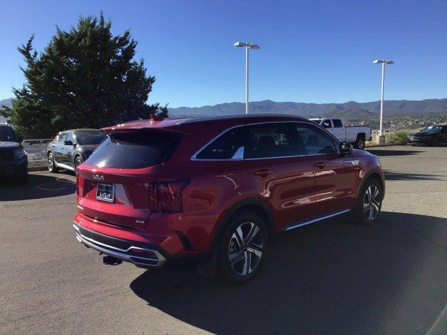 used 2023 Kia Sorento Hybrid car, priced at $34,033