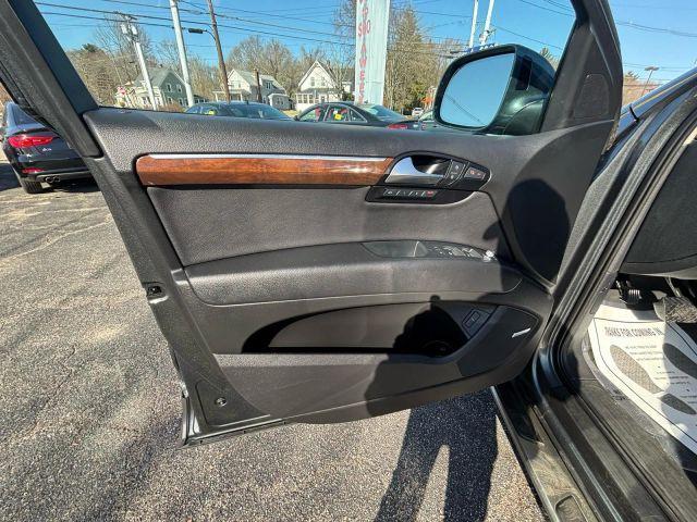 used 2013 Audi Q7 car, priced at $7,895