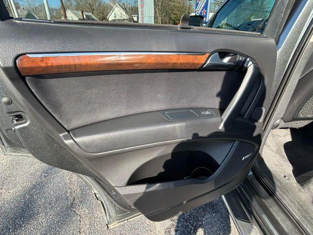 used 2013 Audi Q7 car, priced at $7,895