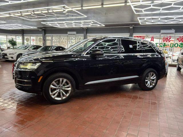 used 2017 Audi Q7 car, priced at $16,980