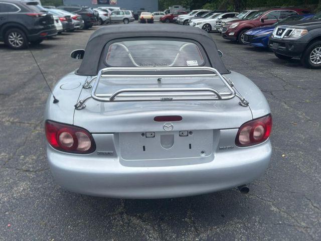 used 2001 Mazda MX-5 Miata car, priced at $7,800