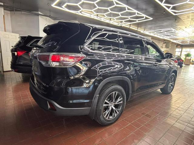 used 2016 Toyota Highlander car, priced at $19,500