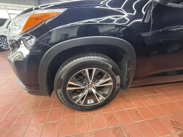 used 2016 Toyota Highlander car, priced at $19,500