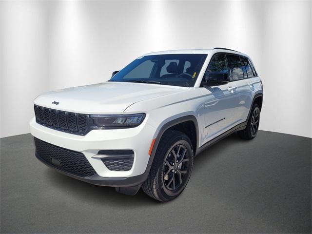new 2025 Jeep Grand Cherokee car, priced at $40,120