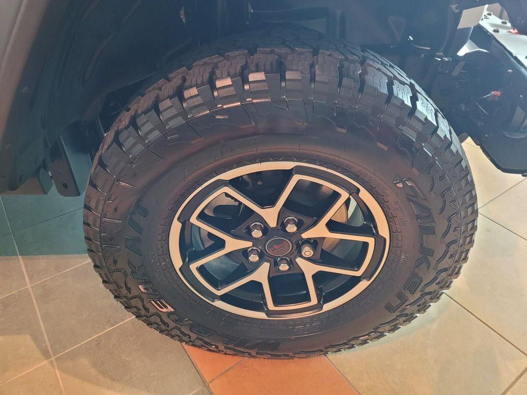 new 2025 Jeep Gladiator car, priced at $57,165