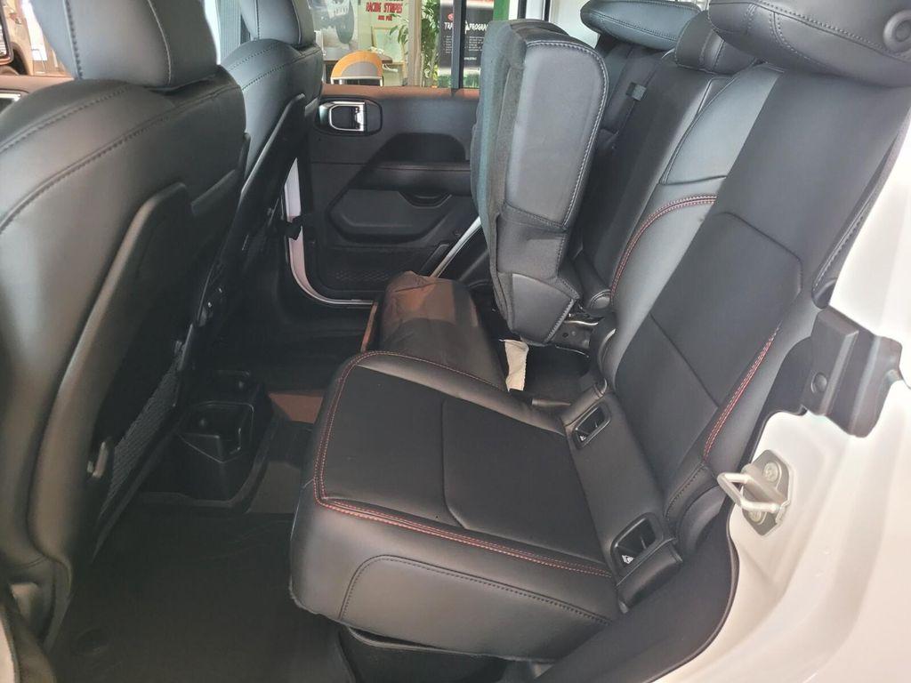 new 2025 Jeep Gladiator car, priced at $57,165