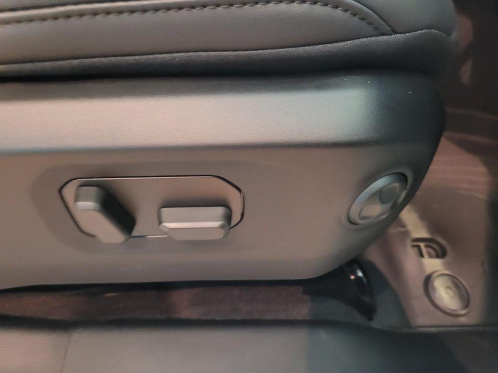 new 2025 Jeep Gladiator car, priced at $57,165