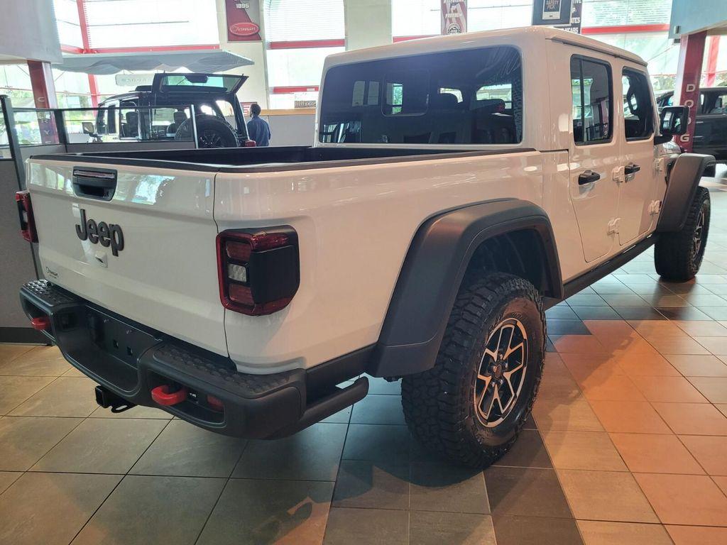 new 2025 Jeep Gladiator car, priced at $57,165