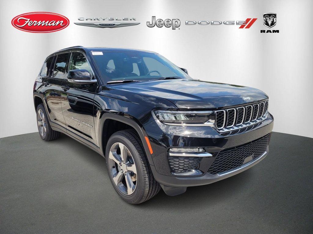 new 2025 Jeep Grand Cherokee car, priced at $39,816
