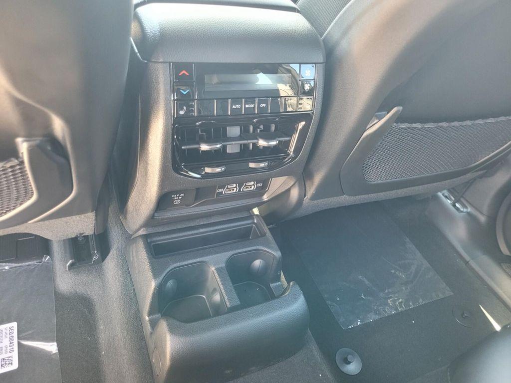 new 2025 Jeep Grand Cherokee L car, priced at $43,088