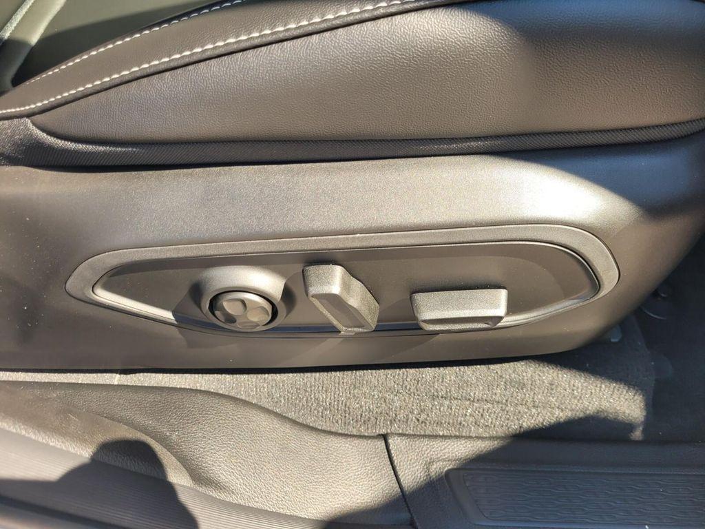 new 2025 Jeep Grand Cherokee L car, priced at $43,088