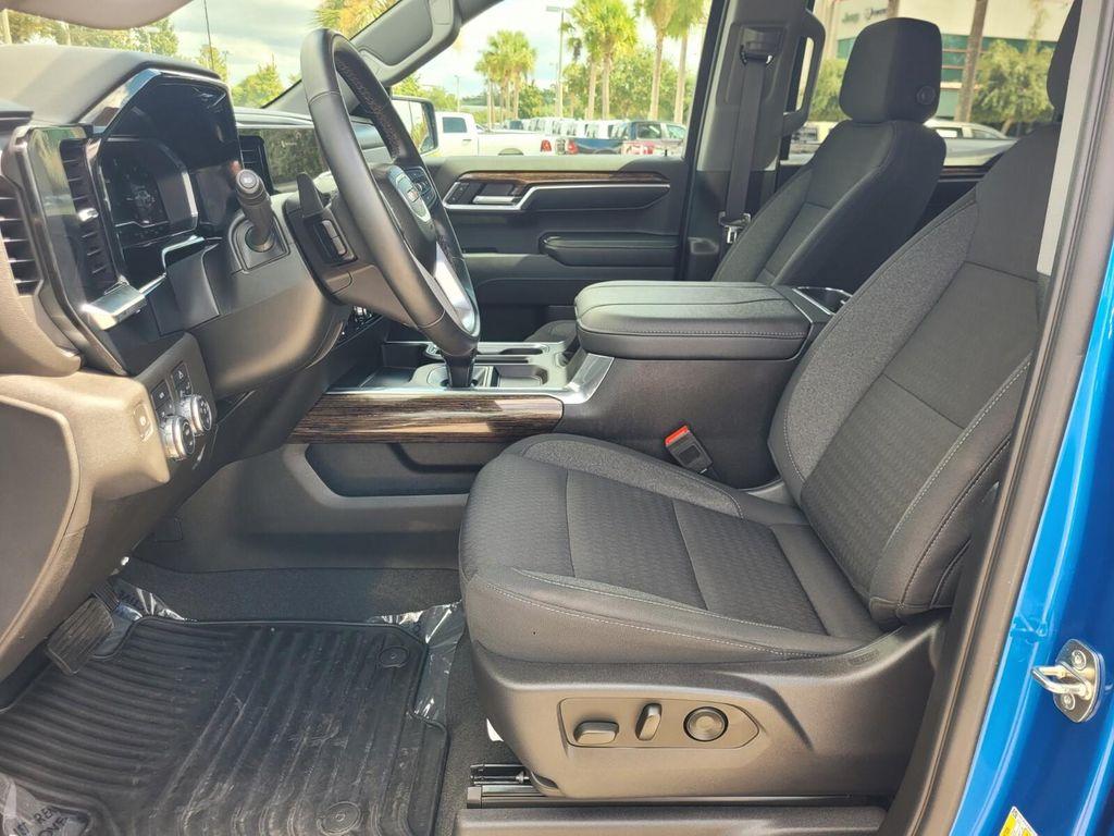 used 2023 GMC Sierra 1500 car, priced at $52,500