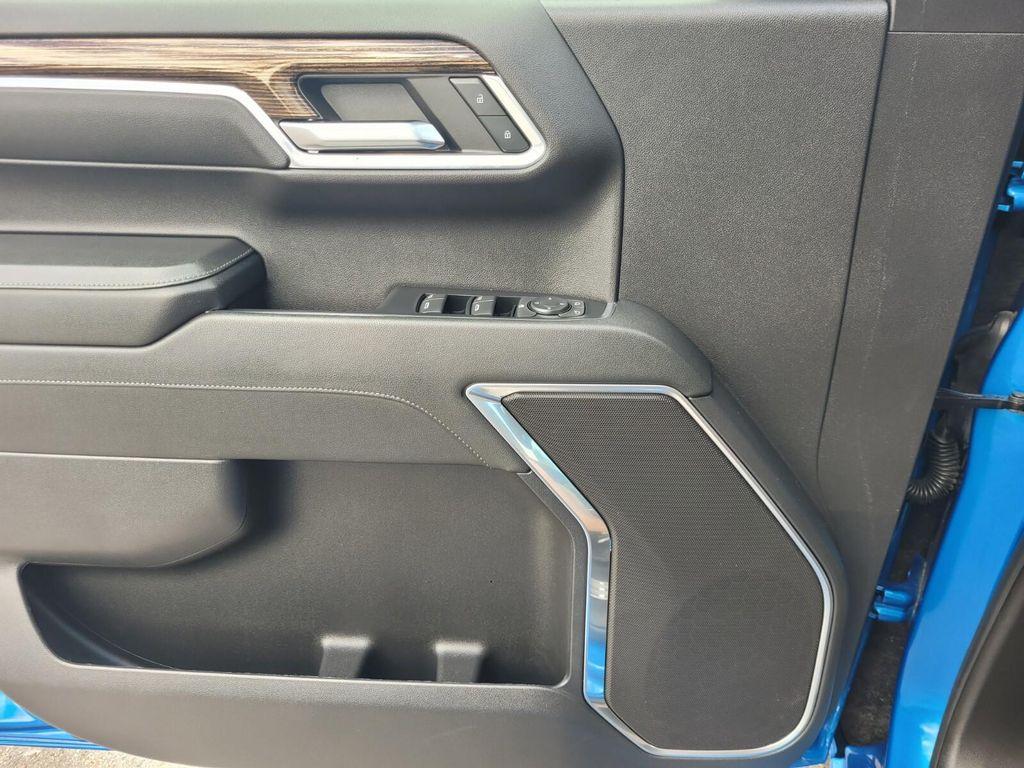 used 2023 GMC Sierra 1500 car, priced at $52,500