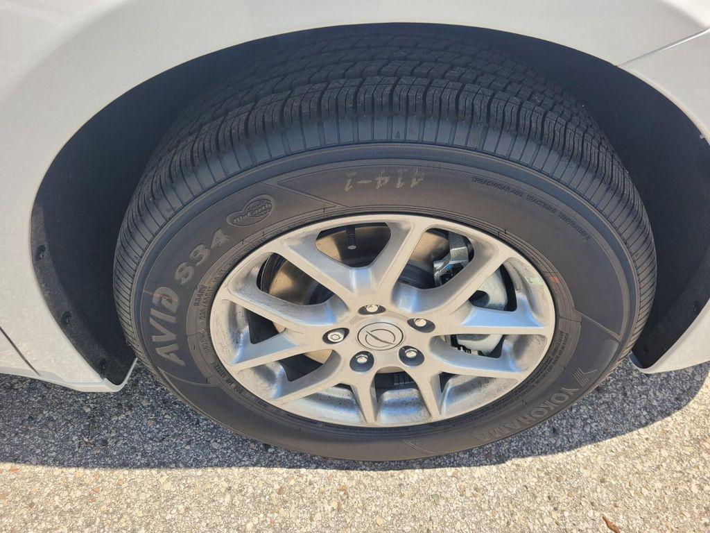 new 2025 Chrysler Pacifica car, priced at $36,096