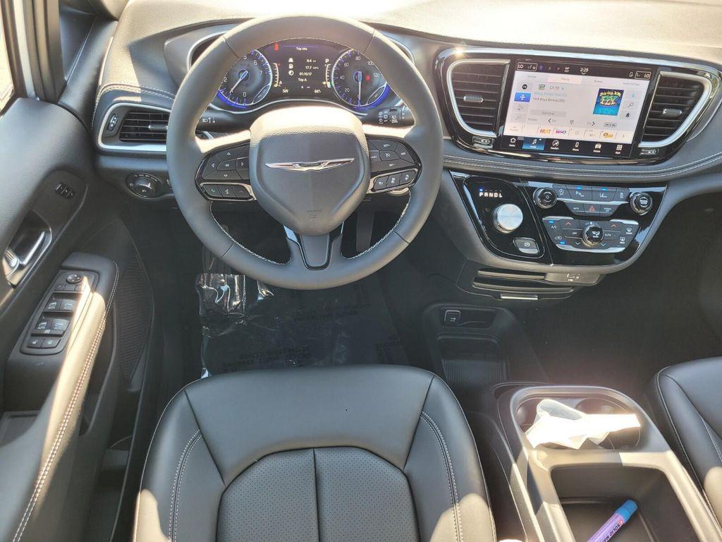 new 2026 Chrysler Pacifica car, priced at $42,417