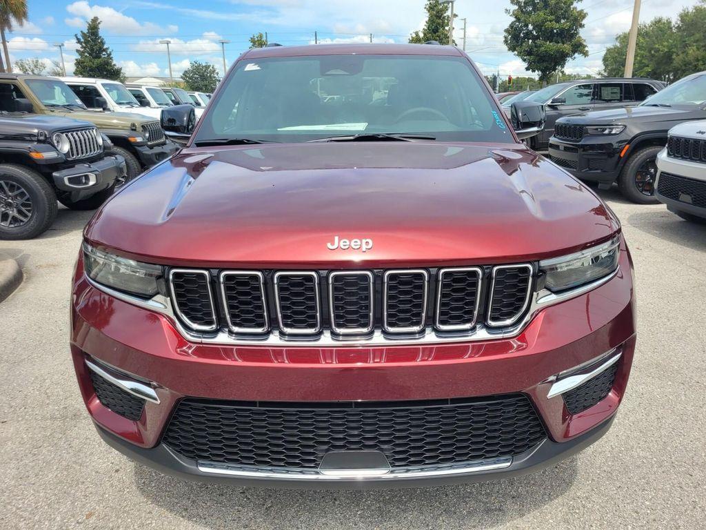new 2025 Jeep Grand Cherokee car, priced at $41,944