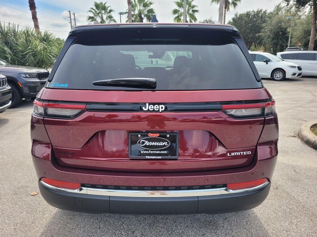 new 2025 Jeep Grand Cherokee car, priced at $41,944