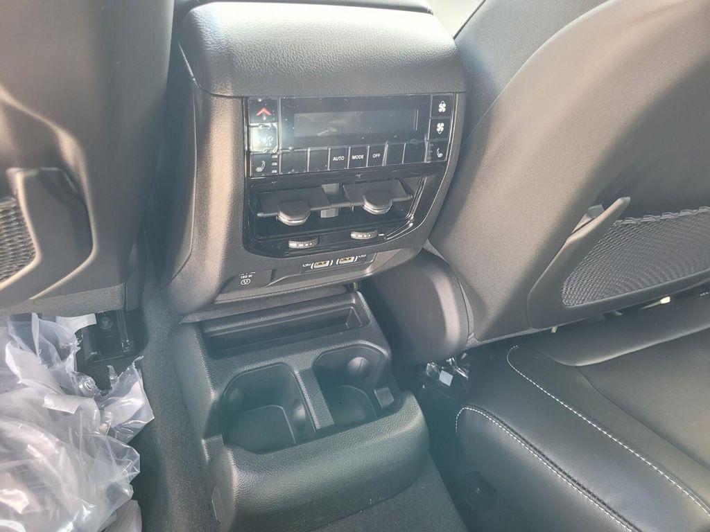 new 2025 Jeep Grand Cherokee L car, priced at $42,243