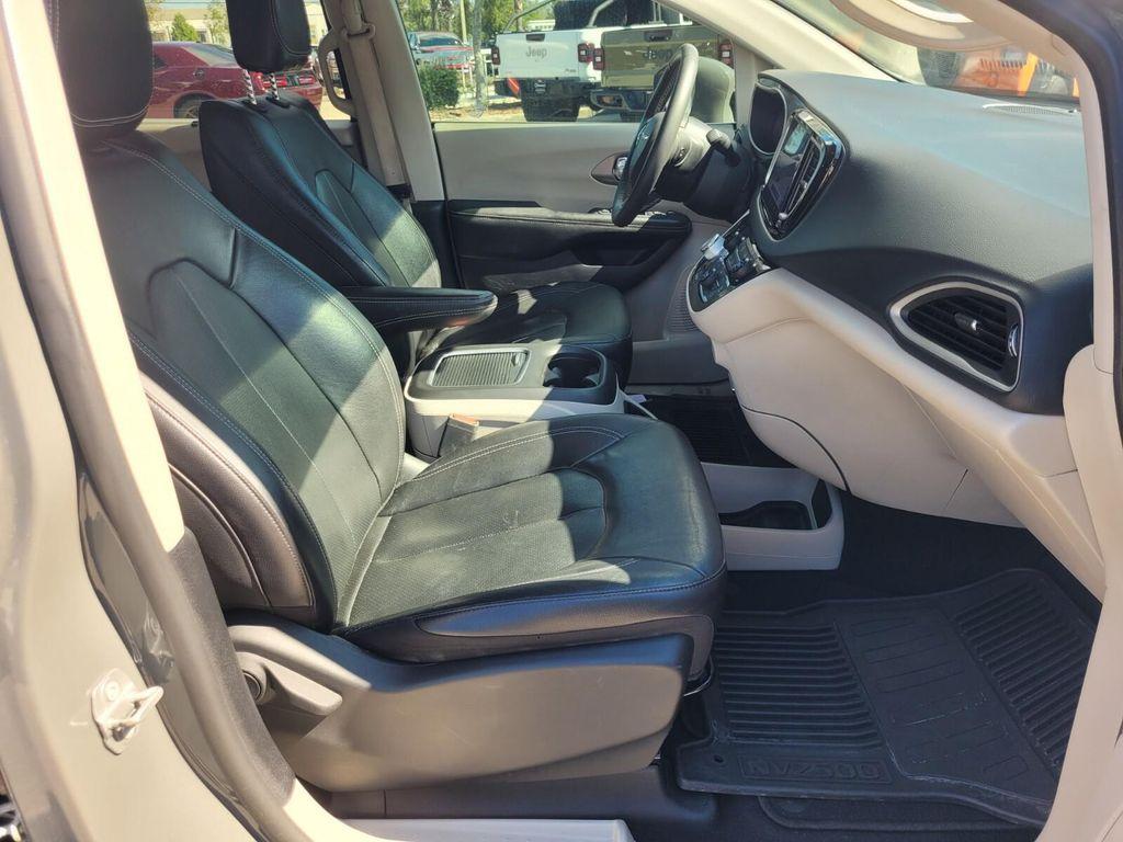 used 2022 Chrysler Pacifica car, priced at $20,995